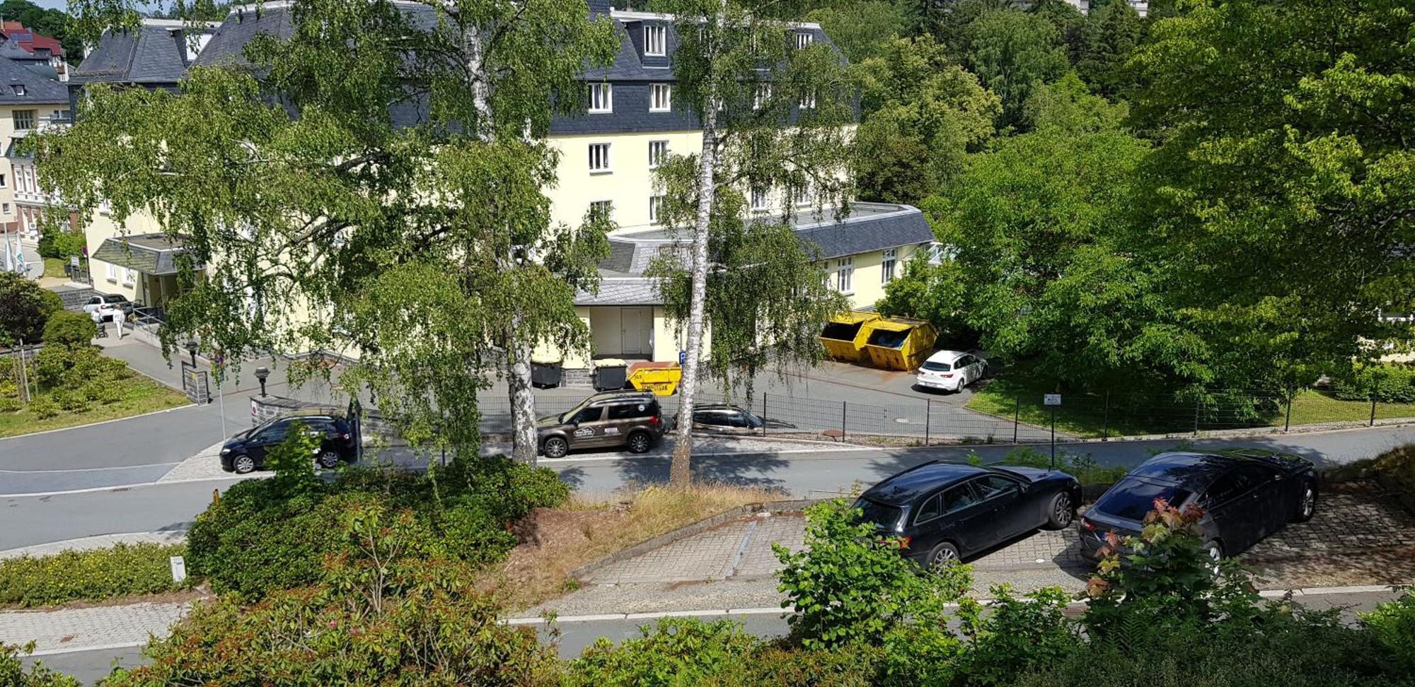 Ferienwohnungen Villa Goldbrunnen บัดเอลสเตอร์ ภายนอก รูปภาพ